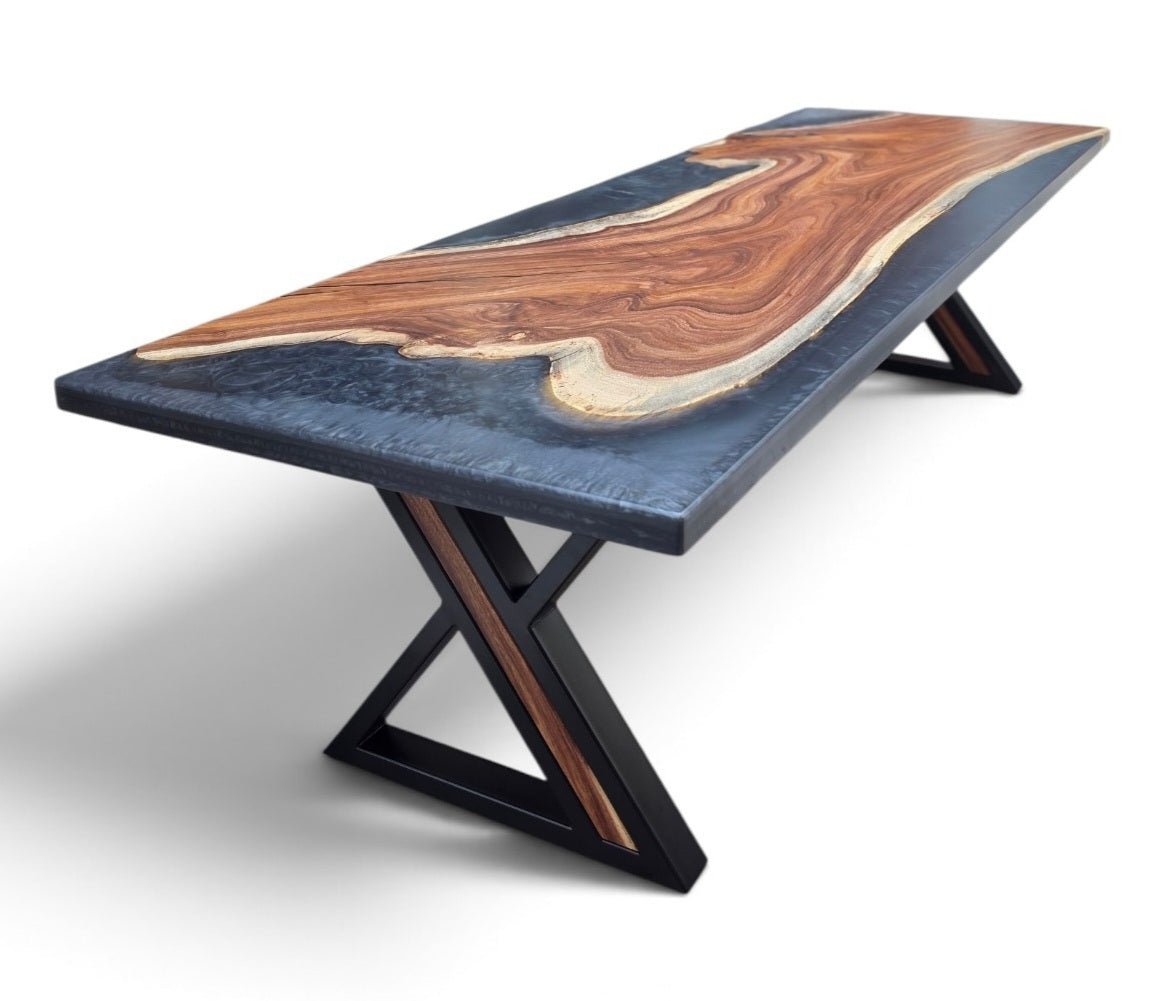 The timberline Zleg kiaat table